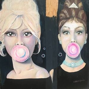 Meet your Posher, Elizabeth